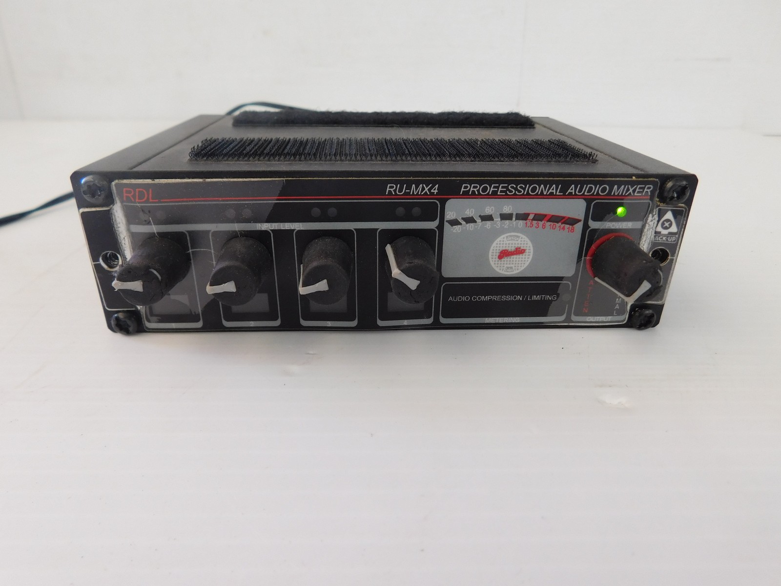 RDL RU-MX4 Professional Audio Mixer (JSP69)