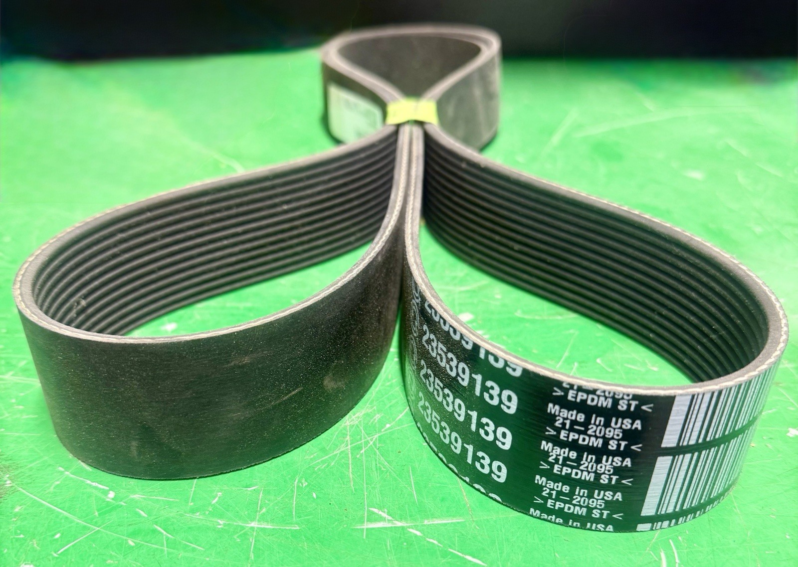 NOS DETROIT DIESEL DDE 23539139 - SERPENTINE BELT ALTERNATOR⚡FREE SHIPPING⚡