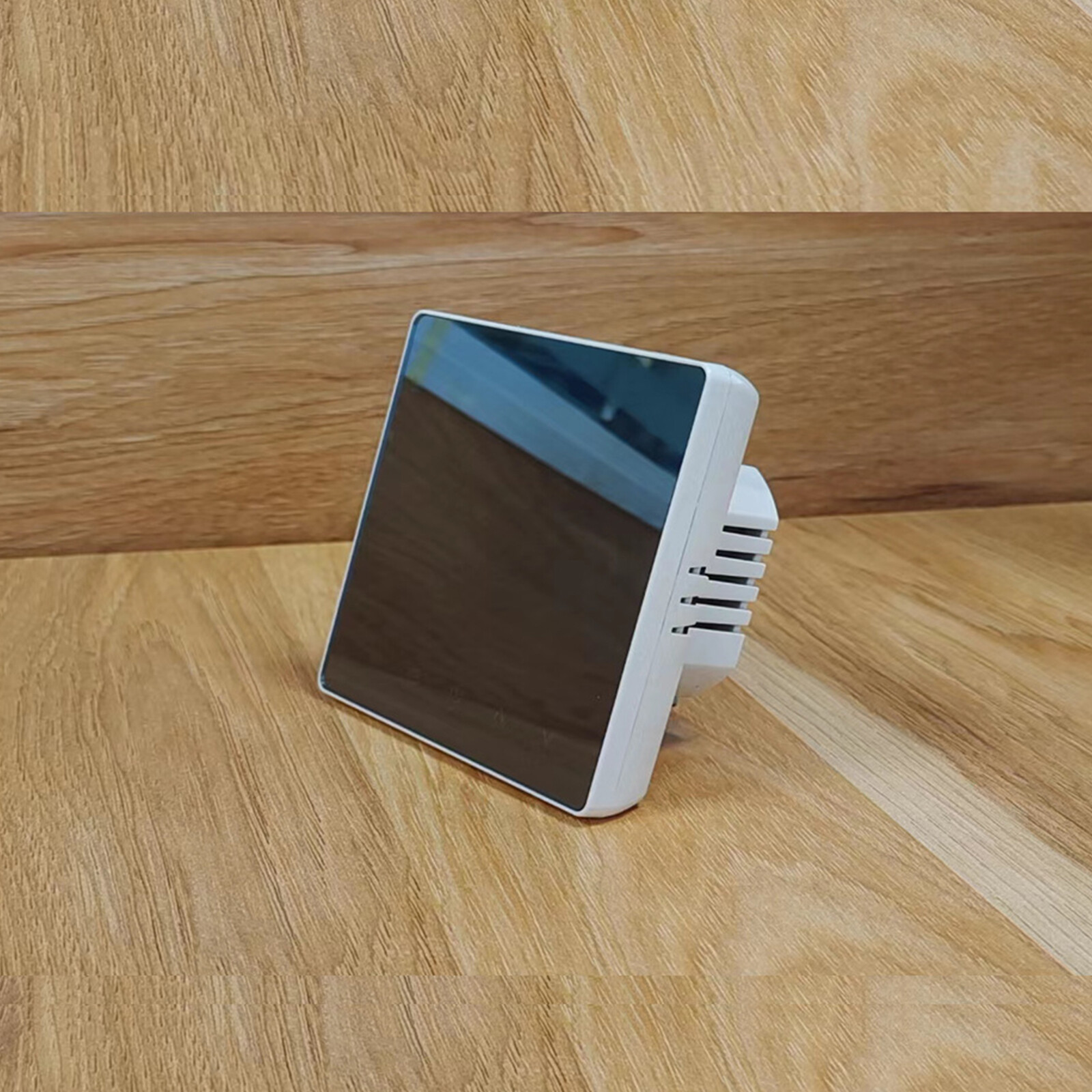 Smart Home Thermostat Programmable Wireless Room Sensor Digital App Control.