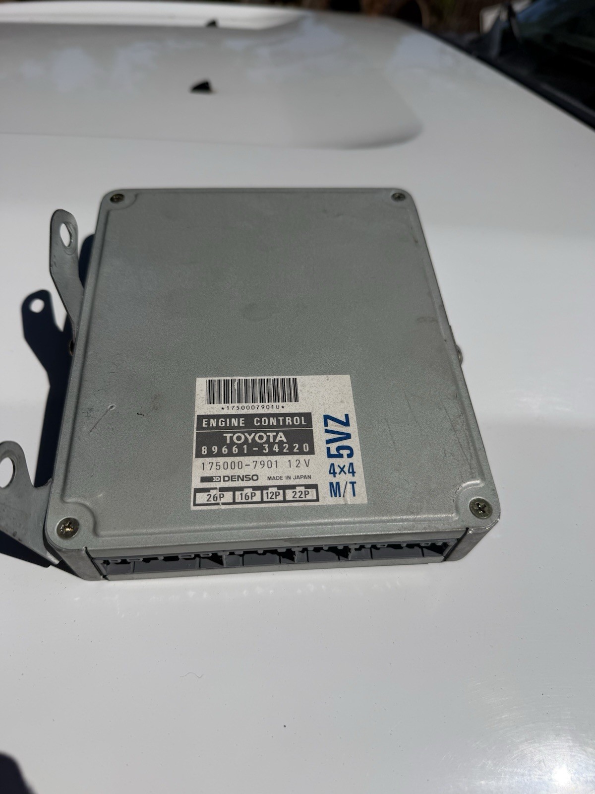 1995-1996 Toyota T100 5vz 3.4 Manual Transmission 4x4 ECU. Part # 175000-7901