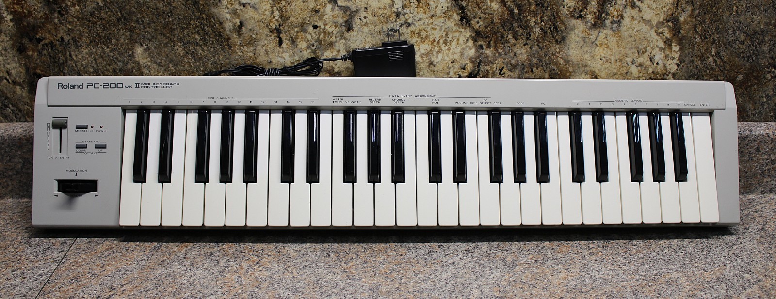 Roland PC-200 MK II Midi Keyboard Controller
