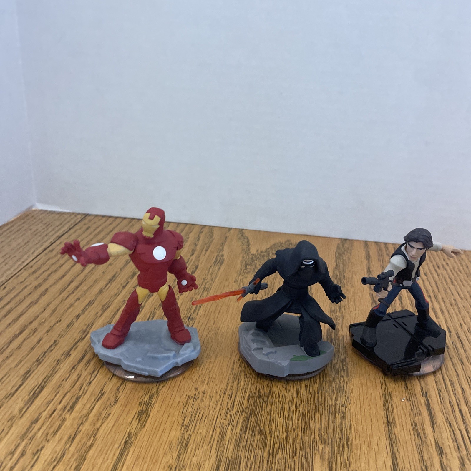 Disney Star Wars  Kylo Rena  3.0 , Hand Solo & Marvel Iron Man Disney Infinity