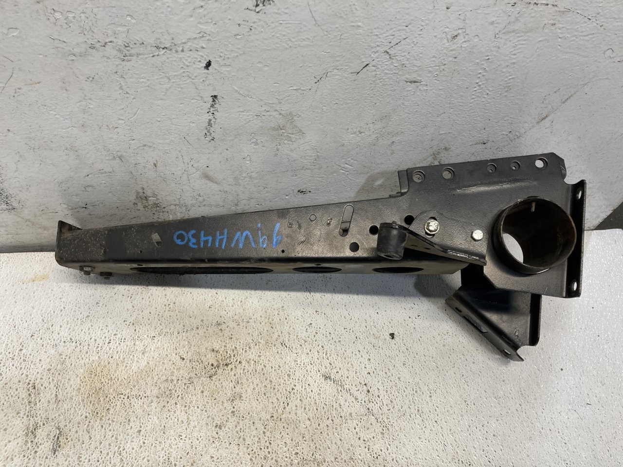 Freightliner FLD120 Steering Column - Used