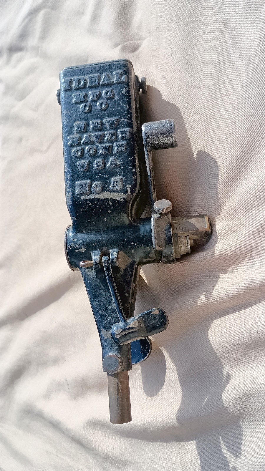 Antique Cast Iron Ideal No. 5 Reloading Powder Measure