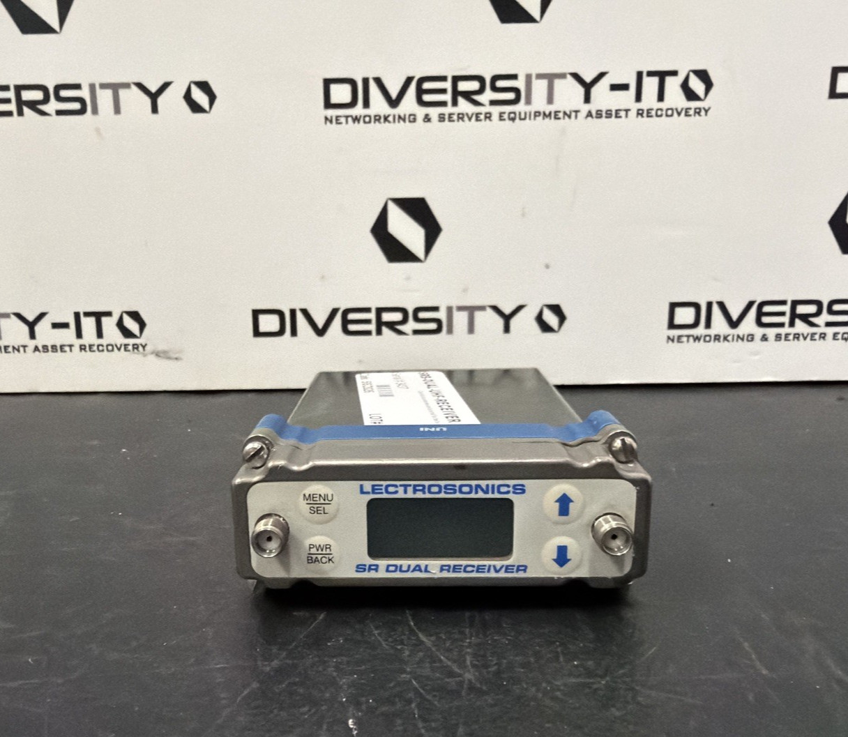 Lectrosonics SRB-DUAL-UHF-RECEIVER 665.6-691.1 MHZ Wireless Receiver