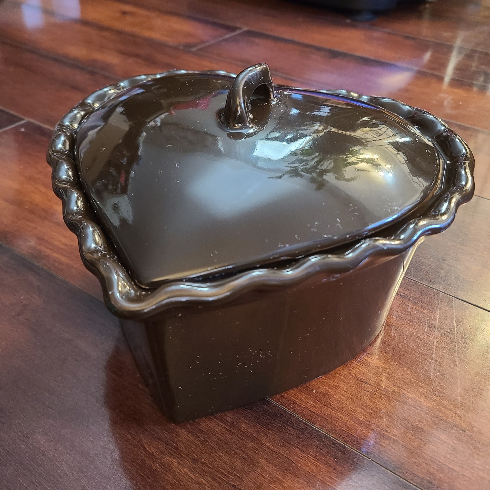 Vintage Glossy Brown Glazed Ceramic Heart Covered Casserole Dish 8"