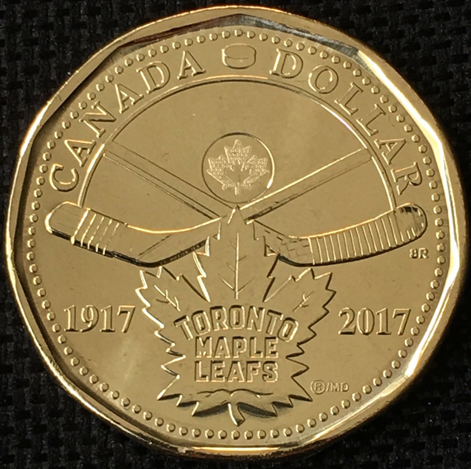Commemorative Loonie - 2017 100 Anniversary of Toronto Maple Leaf, UNC