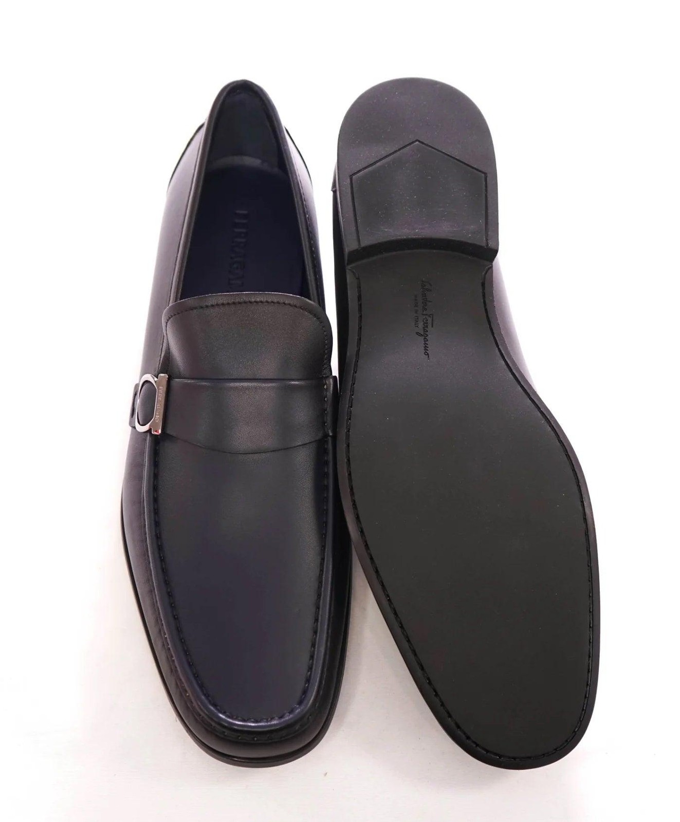 $850 FERRAGAMO - Midnight Blue Leather "DUOMO" Loafers - 10.5 E
