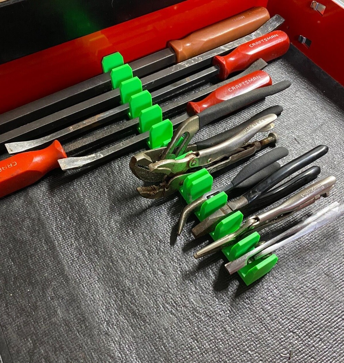 QRT Mag Lock Prybar/Pliers Universal Organizer Rails