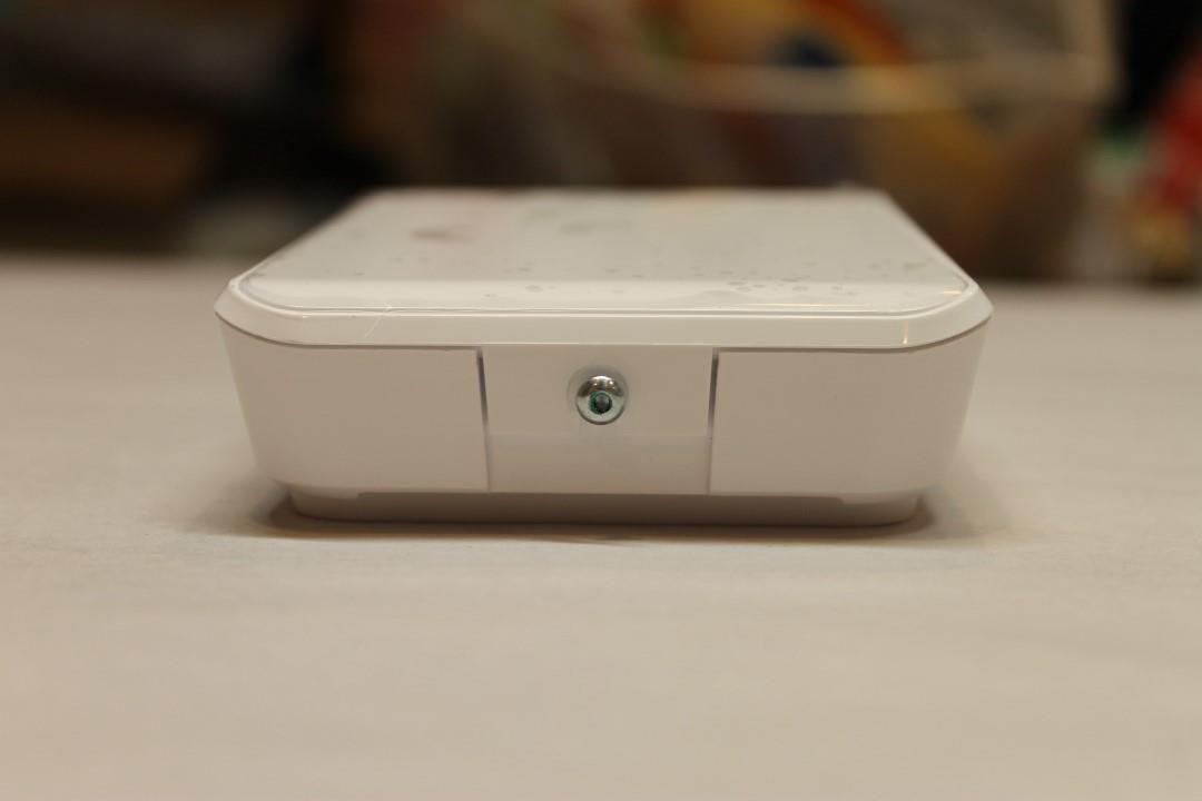 Johnson Controls NSB8BTC040-0 CO2 Temperature Sensor No Display White NEW ^
