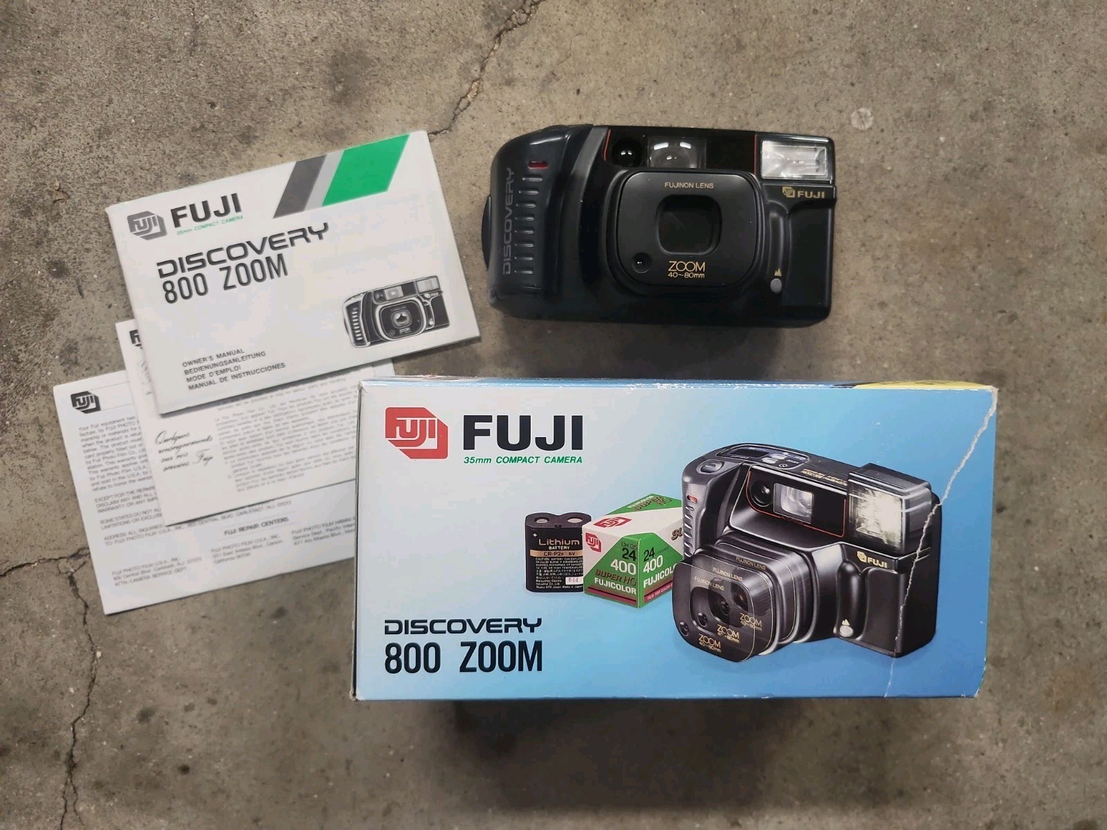 Fuji Fujifilm Discovery 800 Zoom Camera With Manuals & Box (No Battery Or Film)
