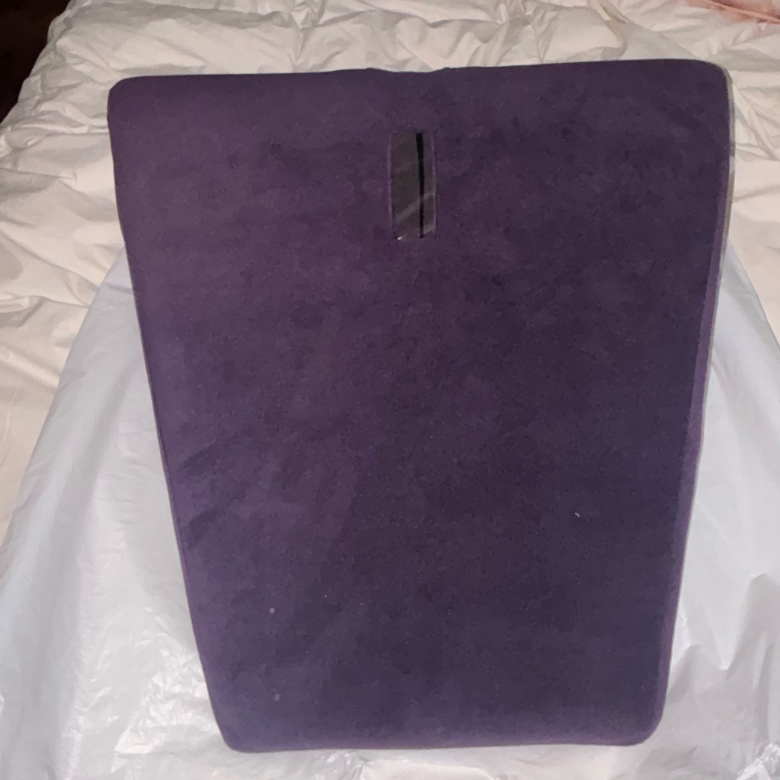 Axis Liberator Wedge Pillows with Toy Mount - Purple Velvet