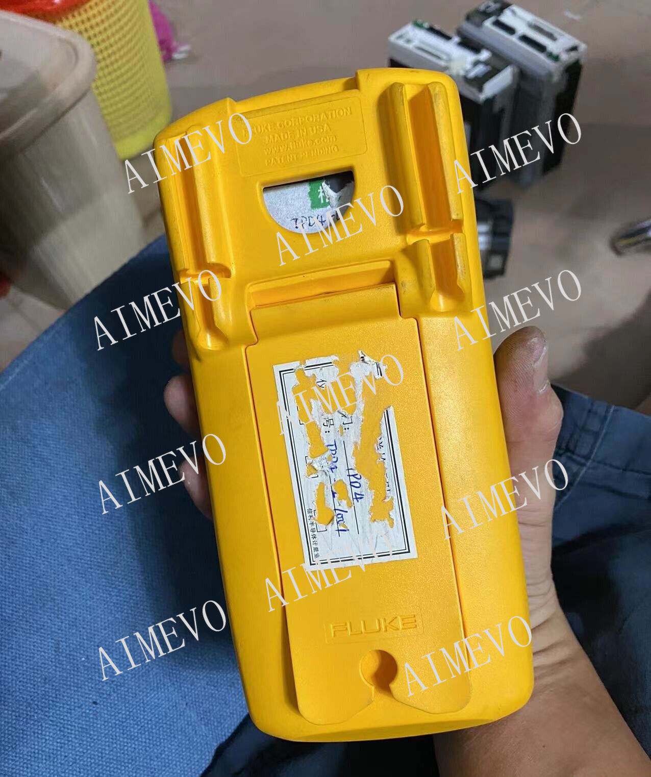 Fluke 717 100G Pressure Calibrator without accessories