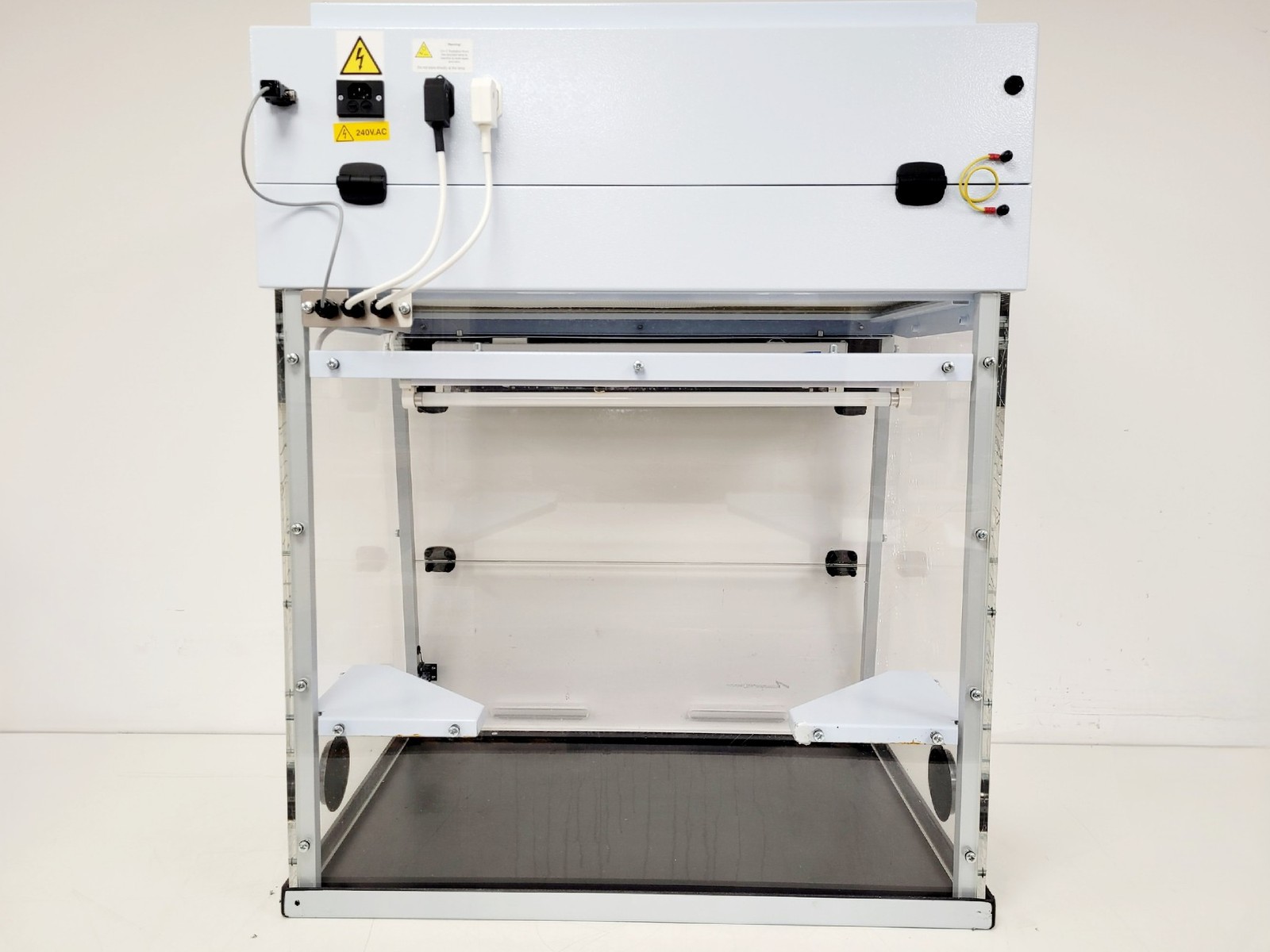 BigNeat PCR Workstation Model BW0003/01A 2021