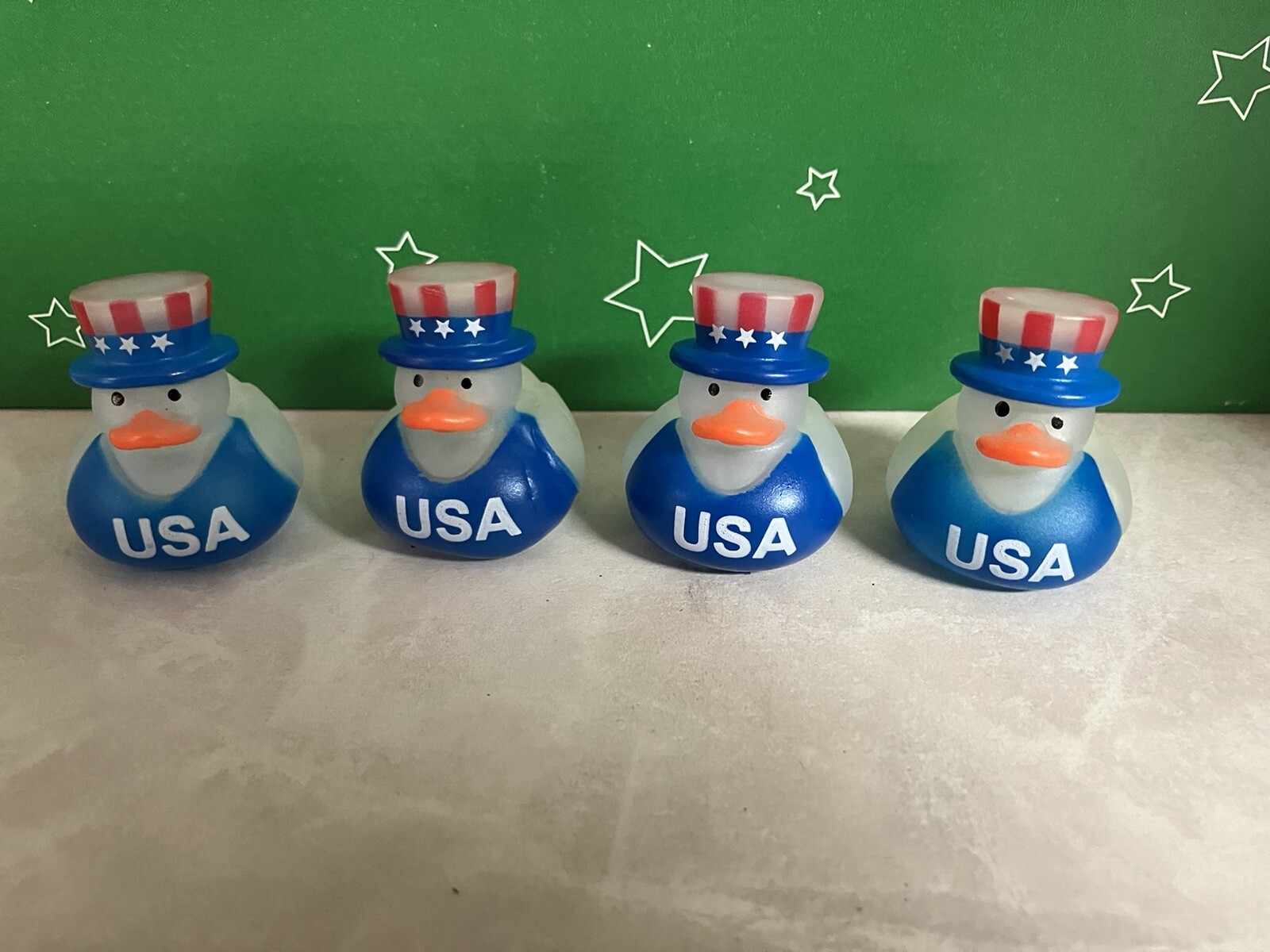 Set Of 4 Mini Glow-in-dark Patriotic USA Rubber Duckies Oriental Trading 1” Tall