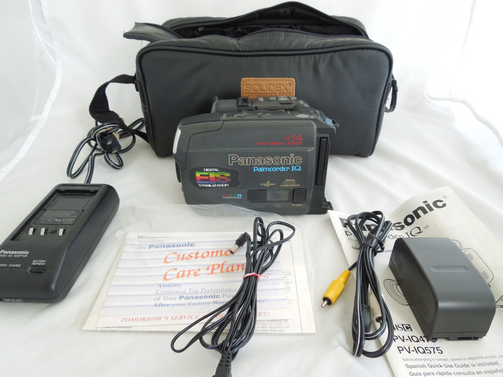 Panasonic PV-IQ575D Palmcorder IQ VHS-C Camcorder Complete Charger Cables Works!