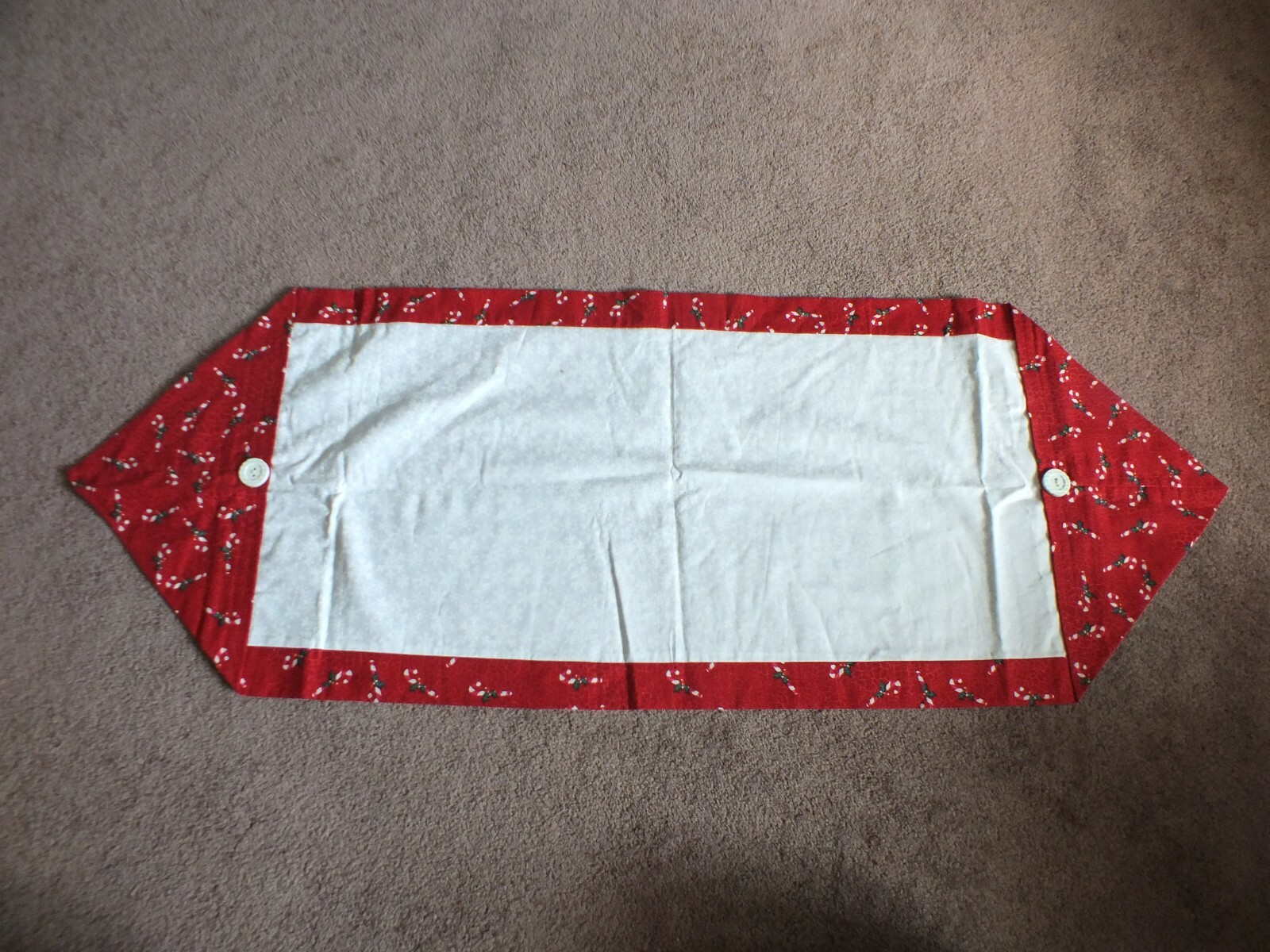 Beautiful Handmade Christmas Doily Table Runner Reversible 40 x 14" NICE