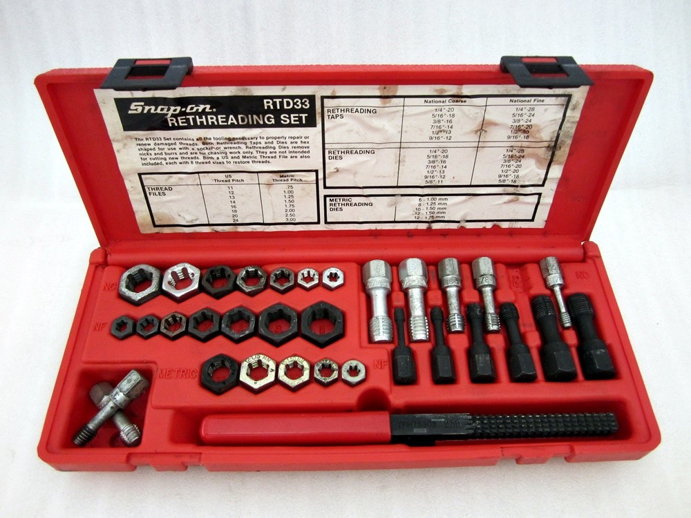 Vintage Snap-on SAE & Metric Rethreading Set RTD33 Made in USA
