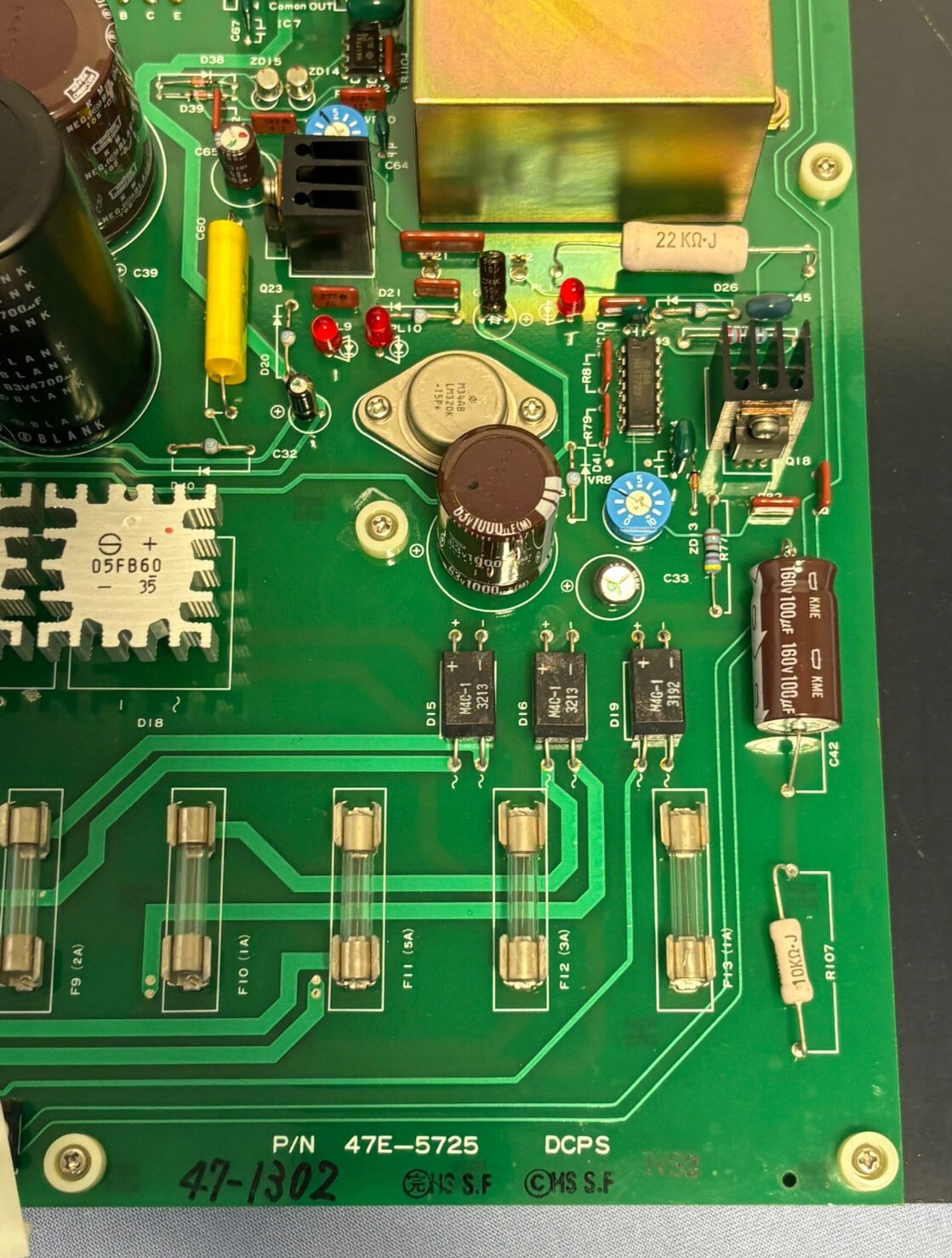 Hitachi SEM Scanning Electron Microscope S-2460N DCPS PCB Board Part 47E-5725