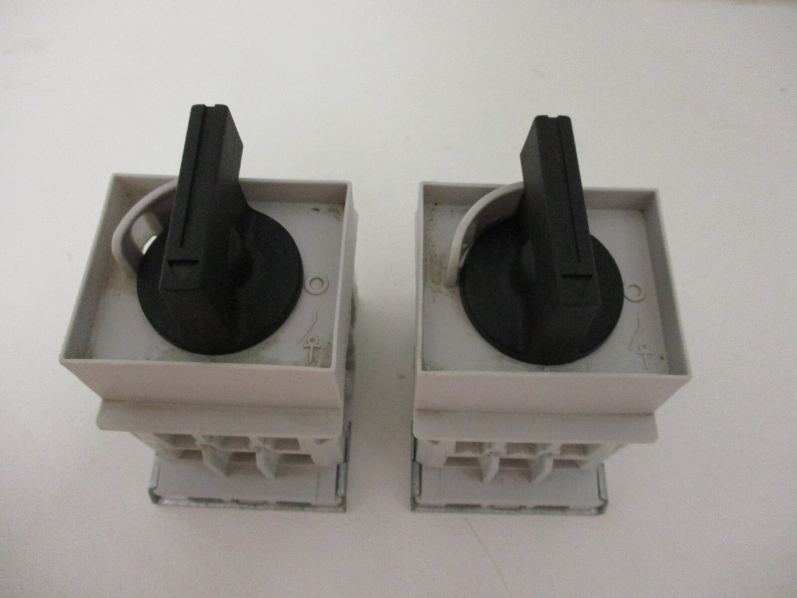 (LOT OF 2) FERRAZ SHAWMUT LBSR 30 GENERAL PURPOSE SWITCH 3PH