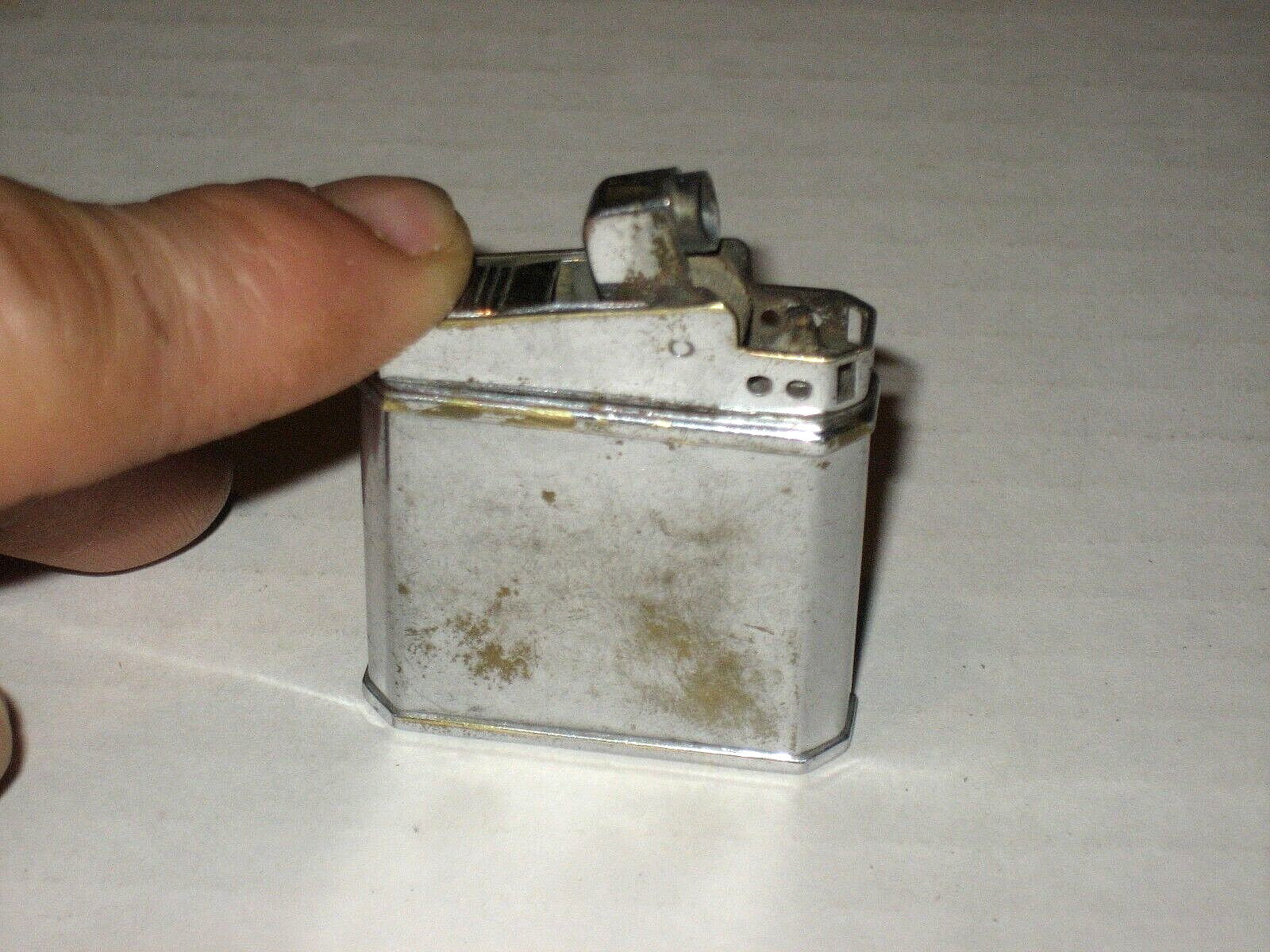 ROYAL STAR..WINDGUARD LIGHTER nice SEE PICS