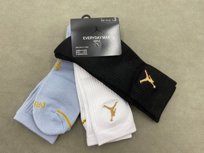 Air Jordan Everyday Max Crew Socks 3 Pairs Men All sports Size L US 8-12