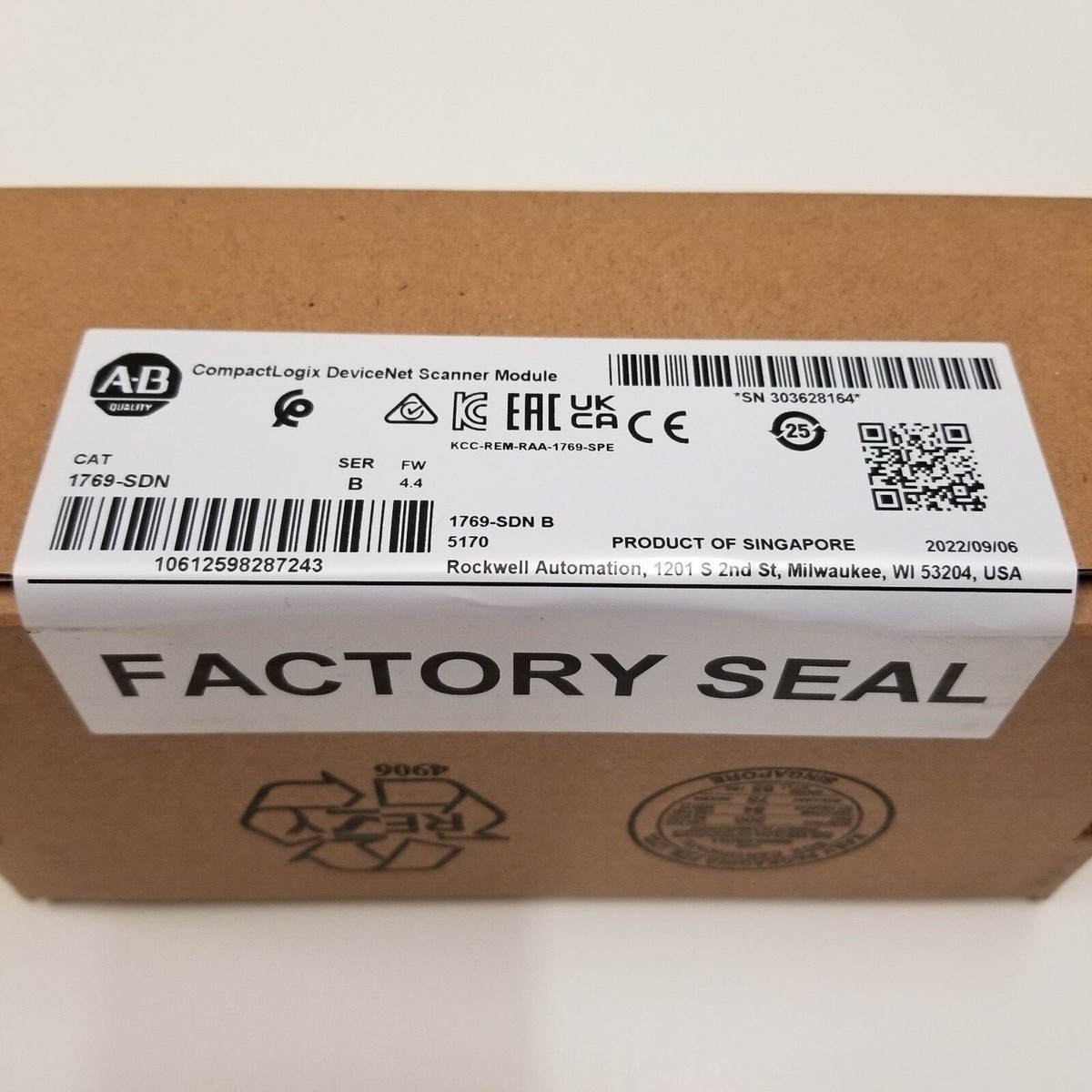 New Factory Sealed 1769-SDN CompactLogix DeviceNet Scanner Module Free Shipping