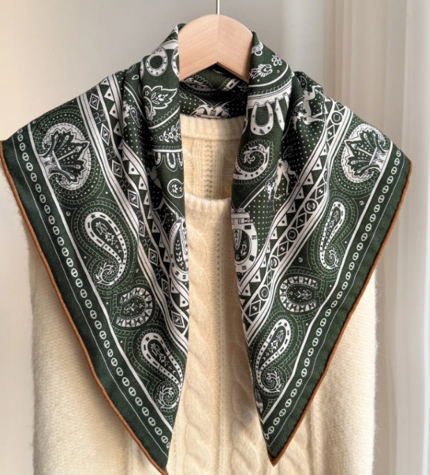 75% Cashmere 25% Silk cashew Print Bandana 65X65cm Scarf Shawl Double Face Wrap