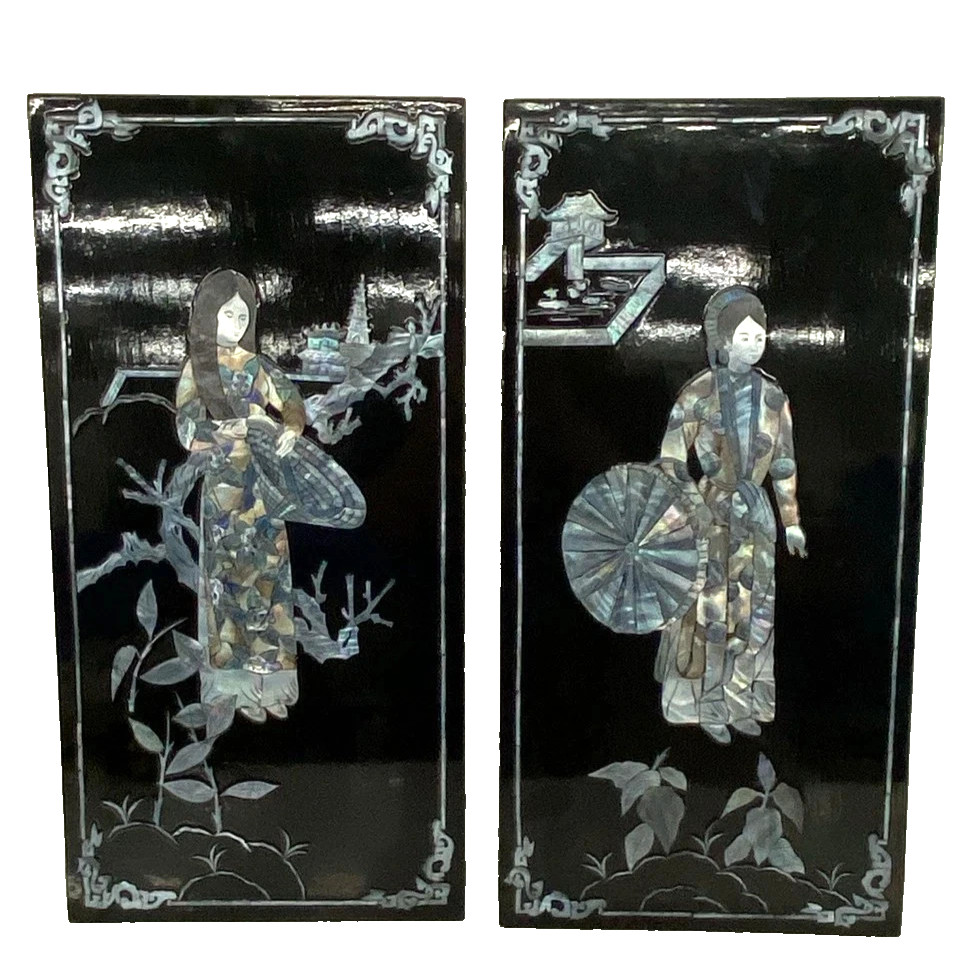 Black Lacquer Mother of Pearl Panels Fantastic Detail! Amazing!