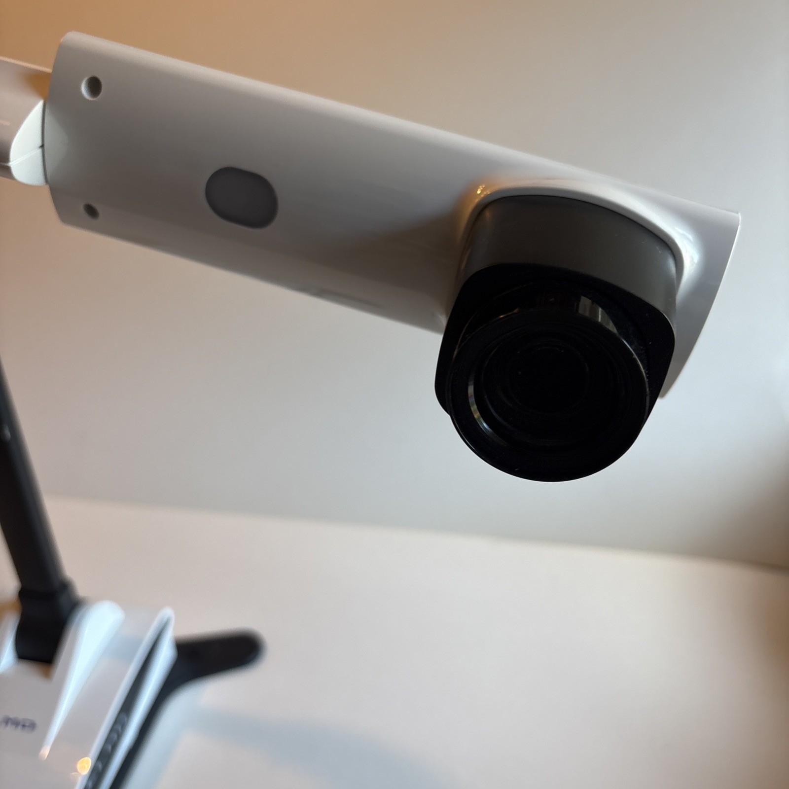 Elmo TT-L1 Visual Presenter / Document Camera PREOWNED UNTESTED