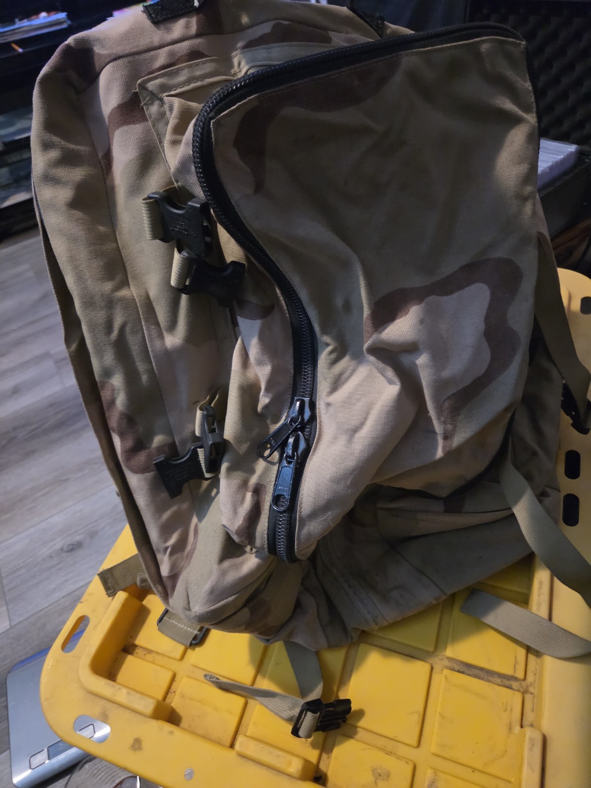 DCU Desert camouflage waterproof backpack USED