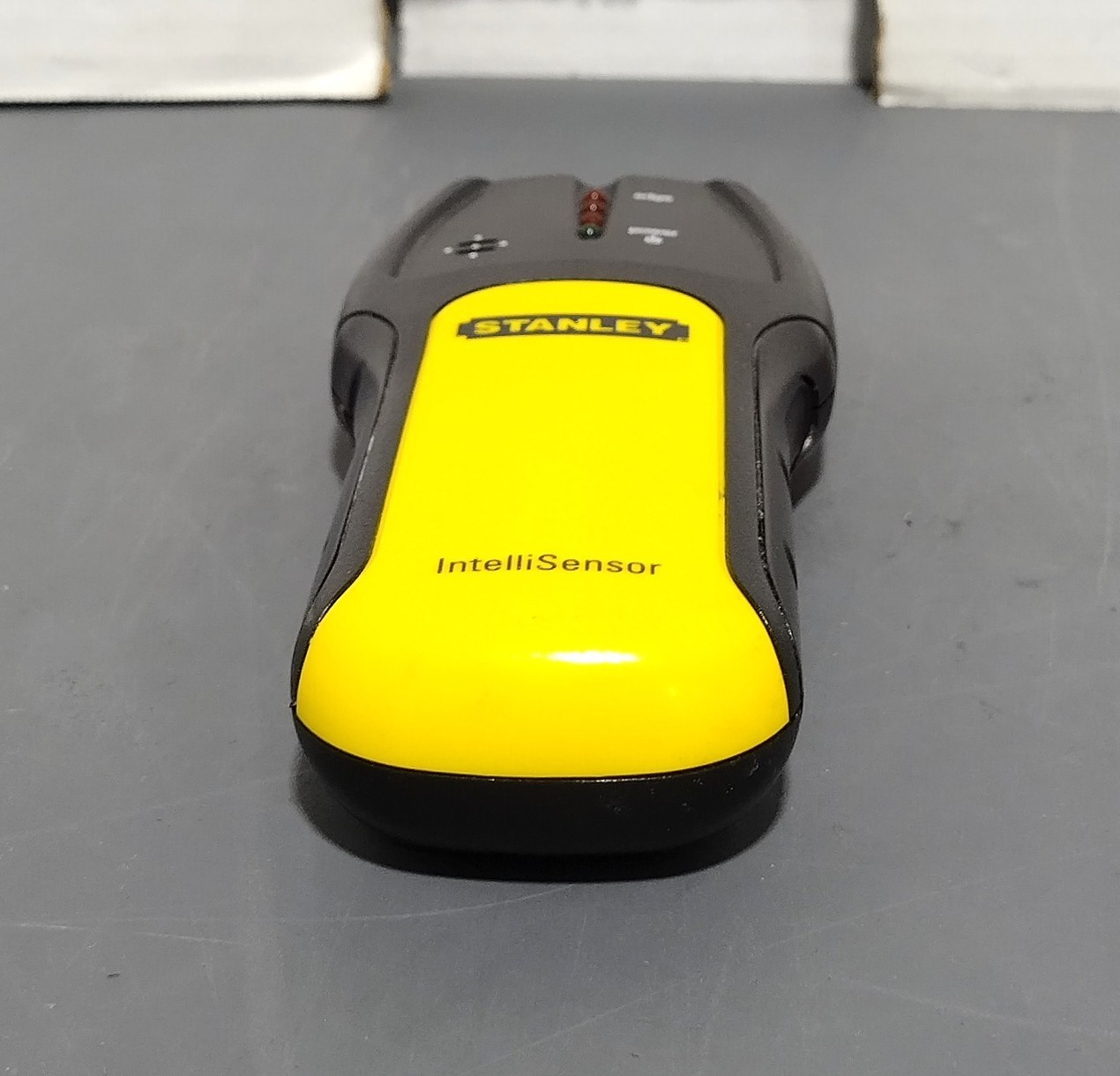 Stanley IntelliSensor Model 77-110 Electronic Handheld Stud Finding Tool