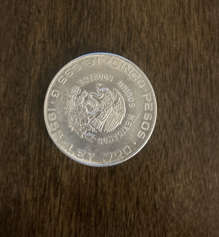 Mexican Silver Coin Cinco 5 Pesos (.720)(18.055 G)