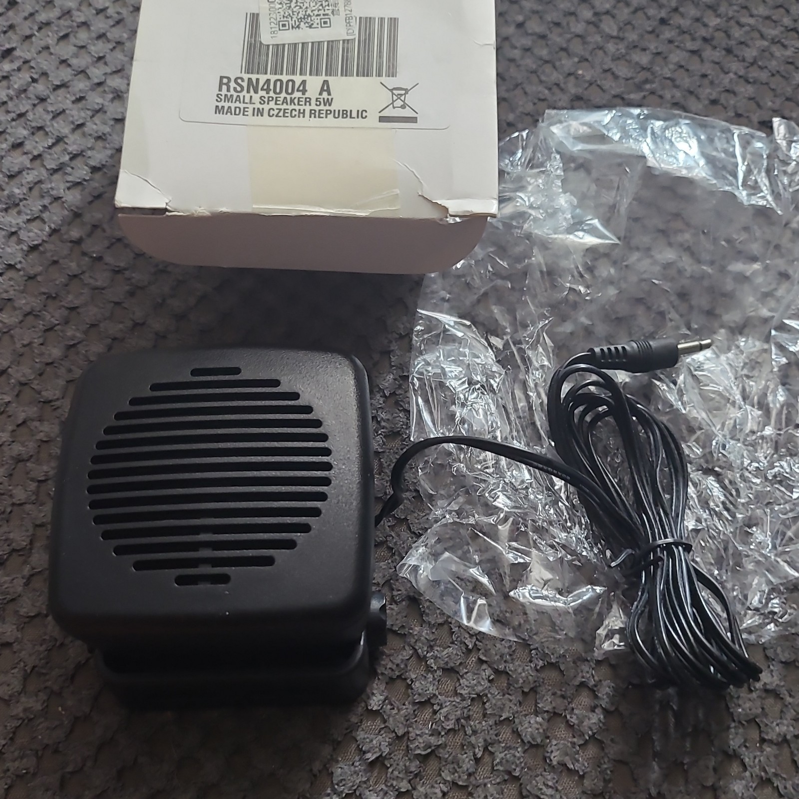 RSN4004A 5W Wired Radio Communication Speaker Black Rectangular 3.5mm Jack