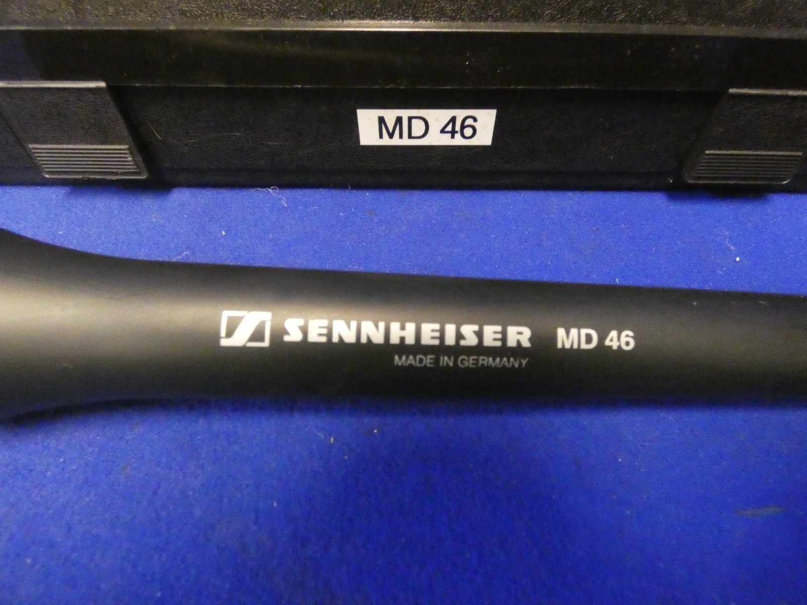 Sennheiser MD 46 Cardioid Dynamic Microphone w/Sennheiser Hard Case w/Windscreen