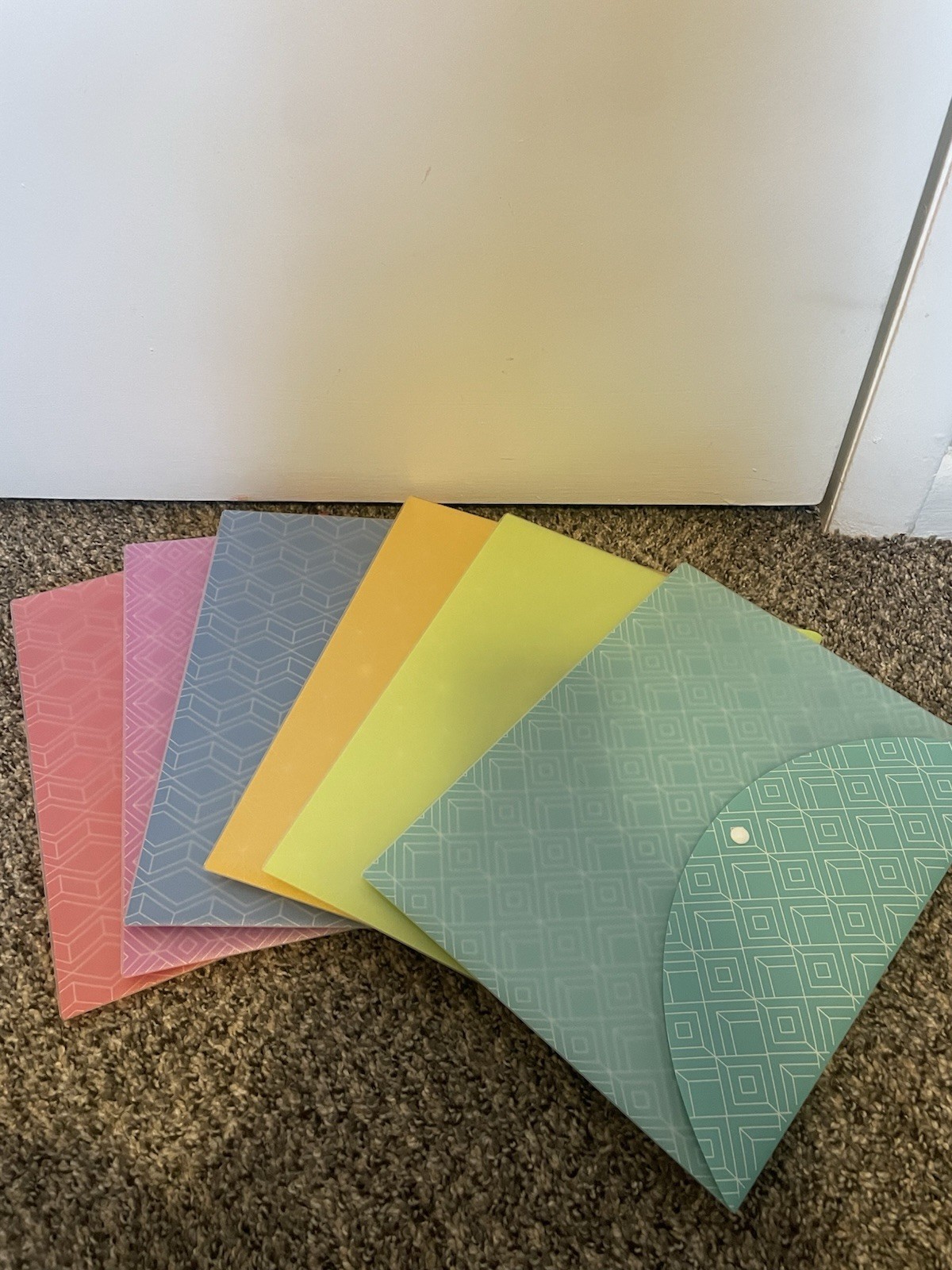 Multi-Color Plastic Printer/White Lined Paper Holders, Pack of 6