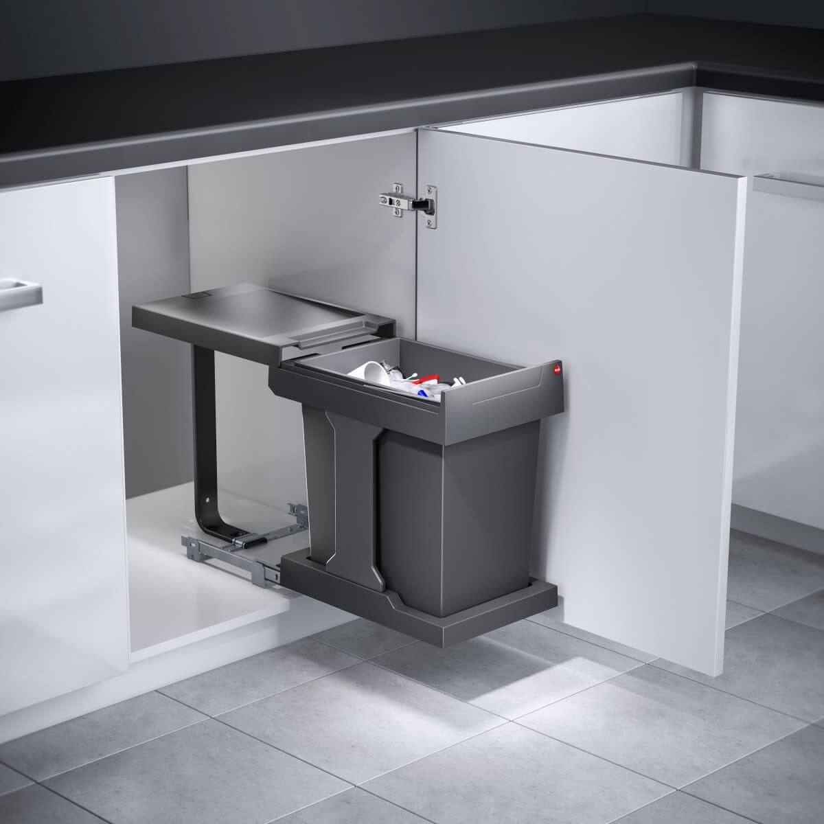 Hailo Solo Low-Height Pull-Out Trash System - 20L / 21.1 Qt