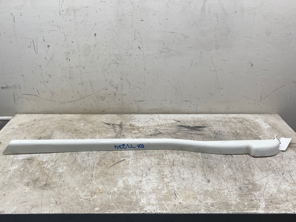 2020 Cab Exterior Trim Panel 1858886001 for Freightliner Cascadia (785-10560)