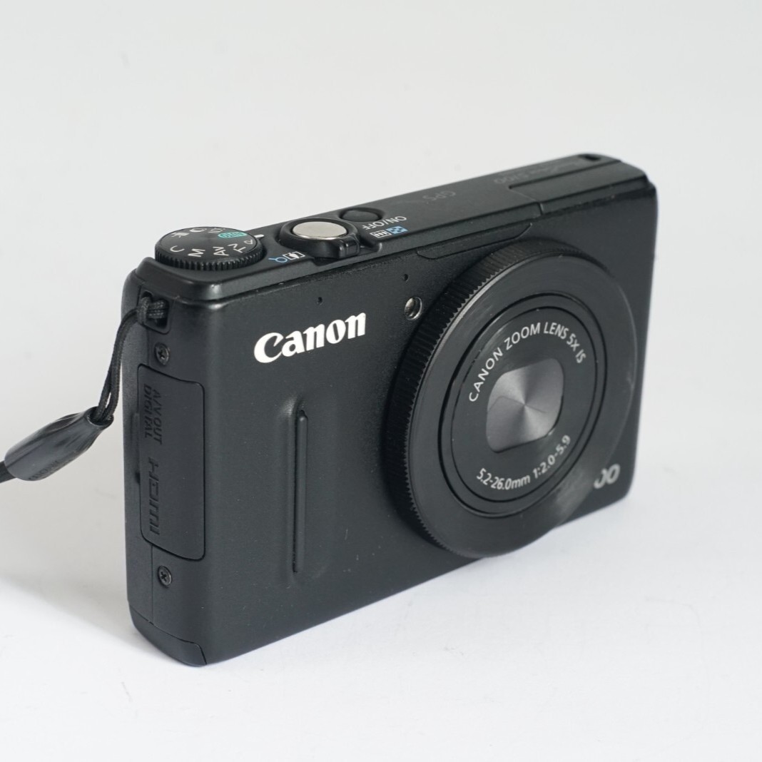 Canon PowerShot S100 Digital Camera Black 12.1 Megapixels 5x Optical Zoom Gift