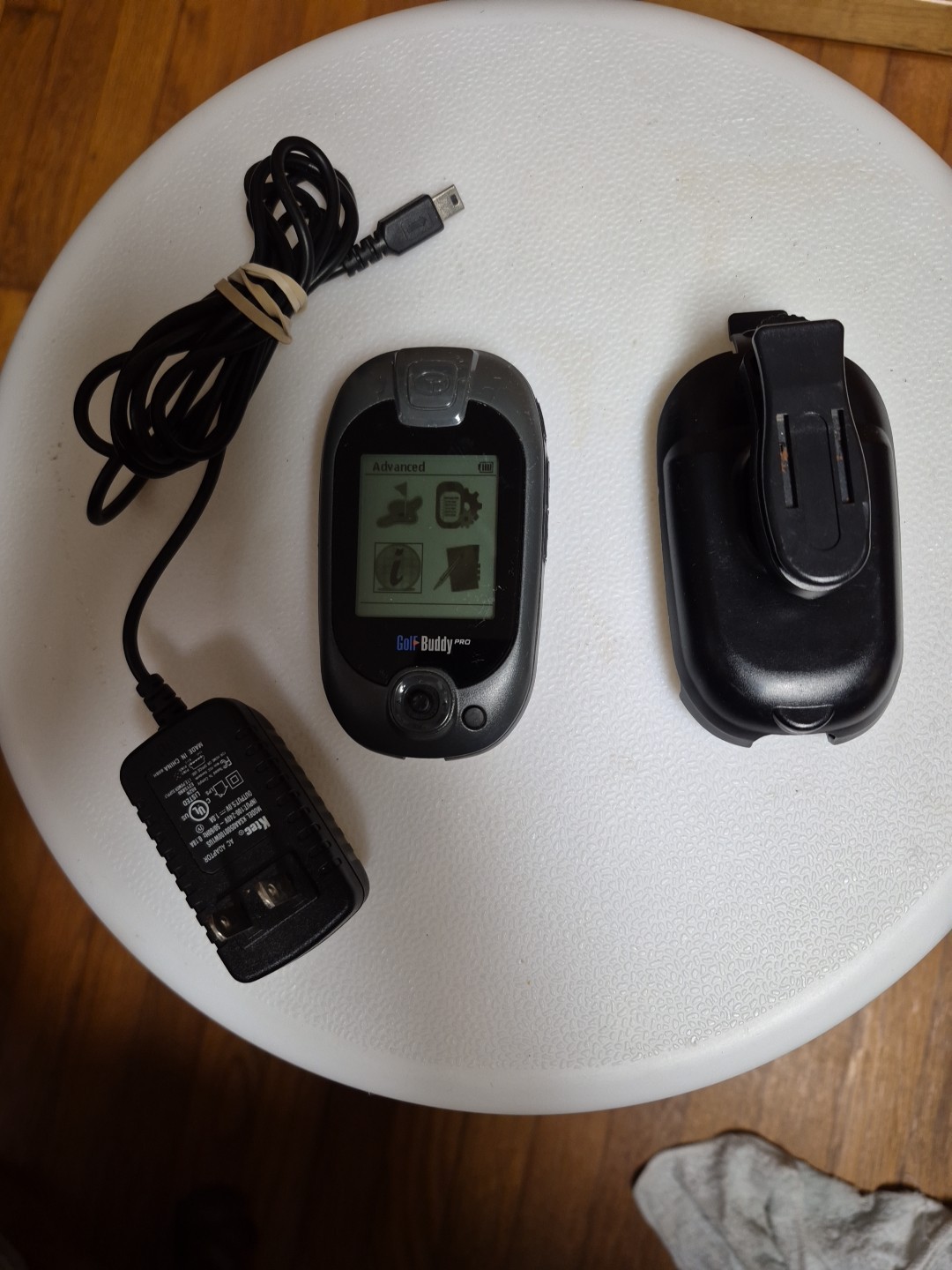 Golf Buddy Pro Tour Compact GPS Range Finder DSC-GB200 with AC Charger