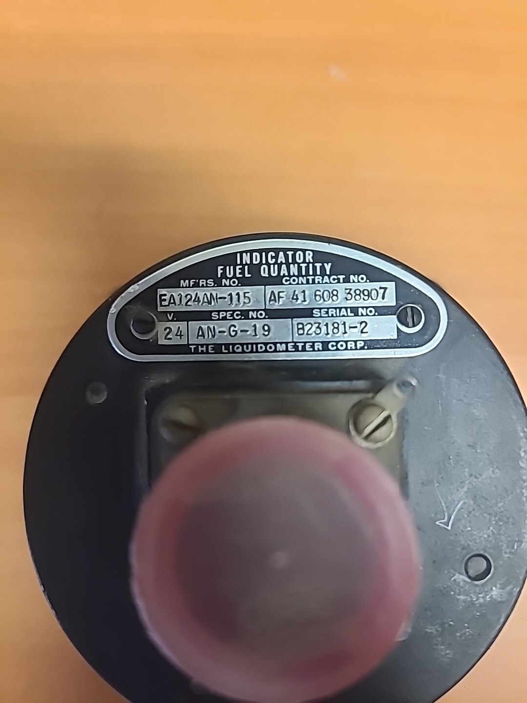 Fuel Quantity Indicator EA124AN-115