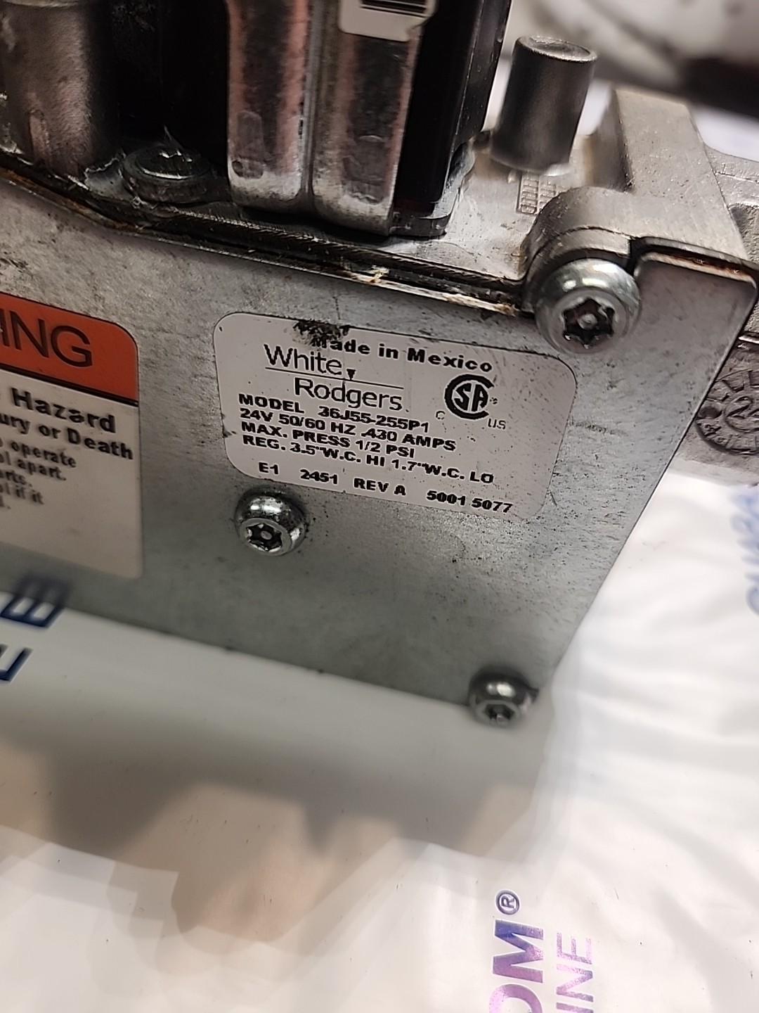 83W12 103181-02 Valve-Gas (2 STG NAT) NEW PULLED FROM DAMAGED UNIT!!!!