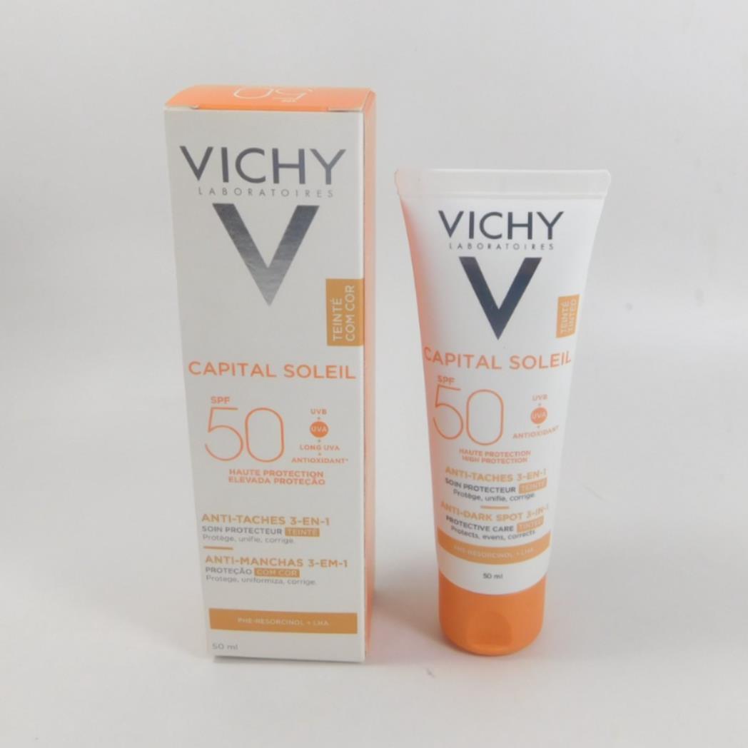 VICHY Capital Soleil SPF50 ANTI-TACHES 3 EN 1 "TINTED" 50ml *NEW IN BOX*