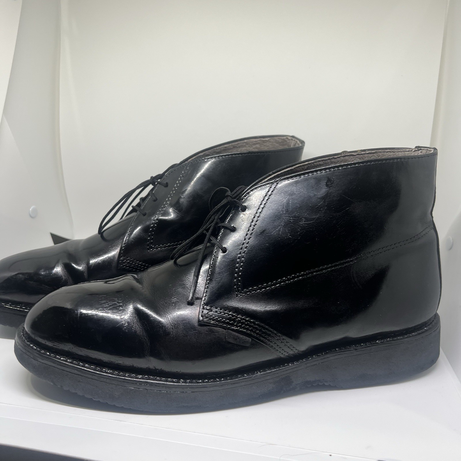 Thorogood Mens 10D Black Leather Chukka Boots Lace Up Casual Work Dress Shoes