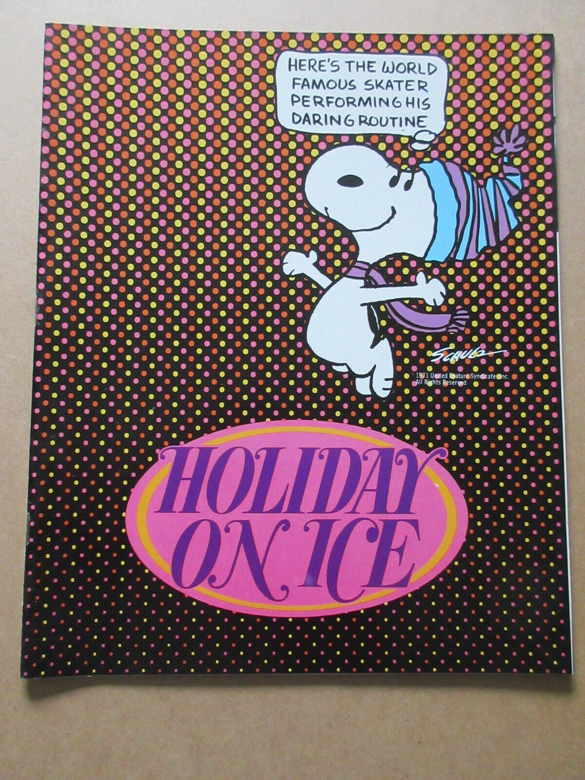 1971 Snoopy Holiday on Ice Peanuts Schulz follies program NICE SHAPE