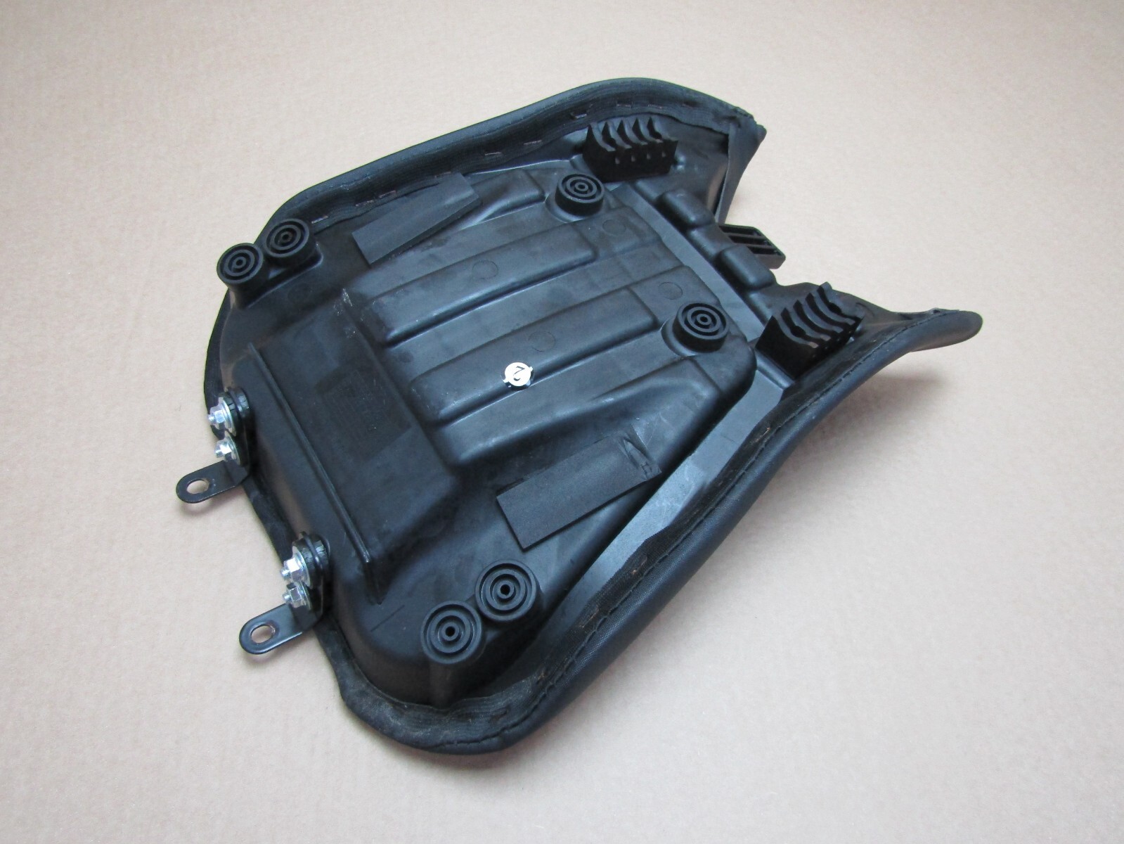 Benelli BN 125 2022 5,406 miles riders seat saddle (12820)