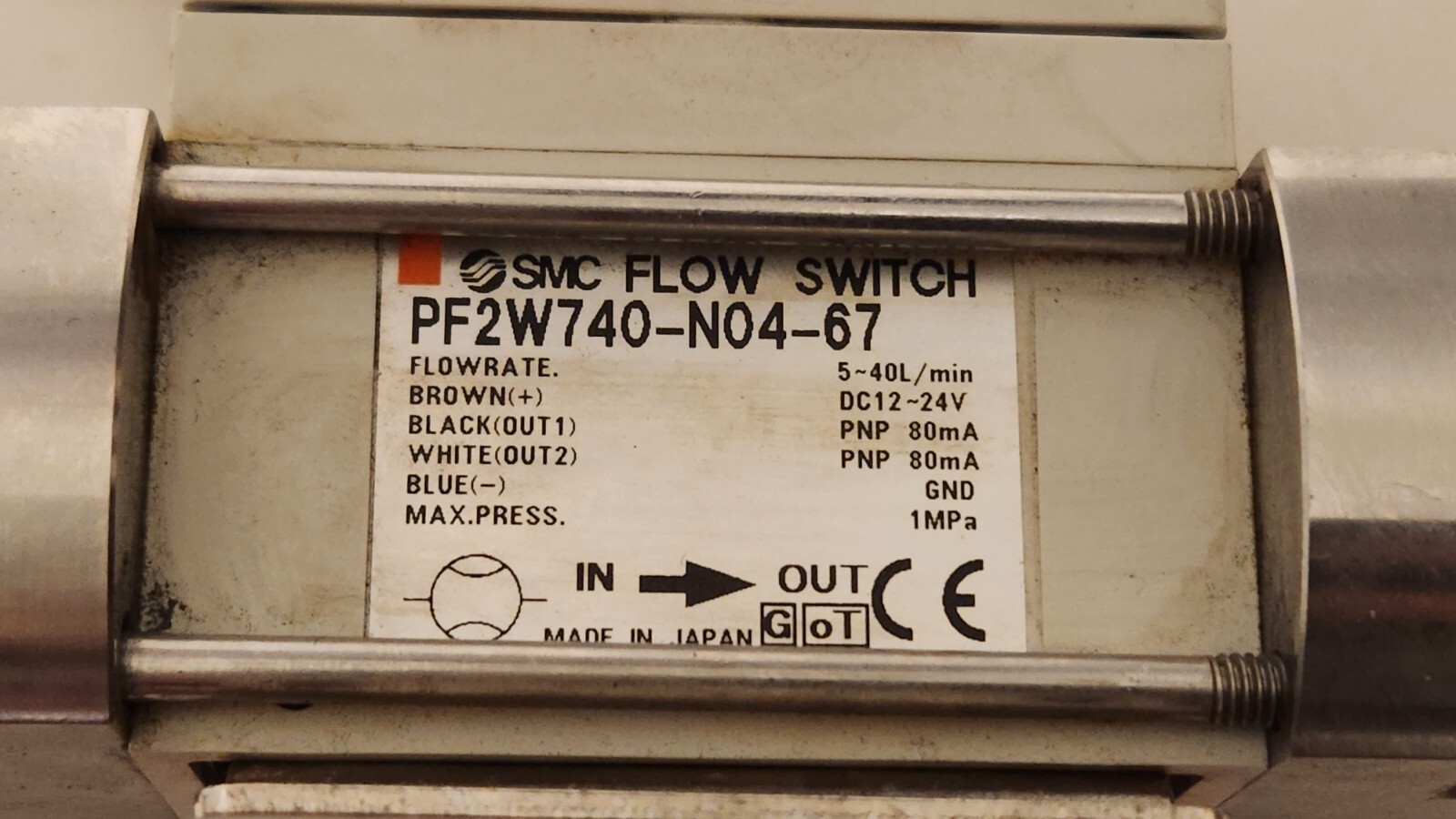 SMC water flow sensor switch PF2W740-N04-67. 1/2 NPT