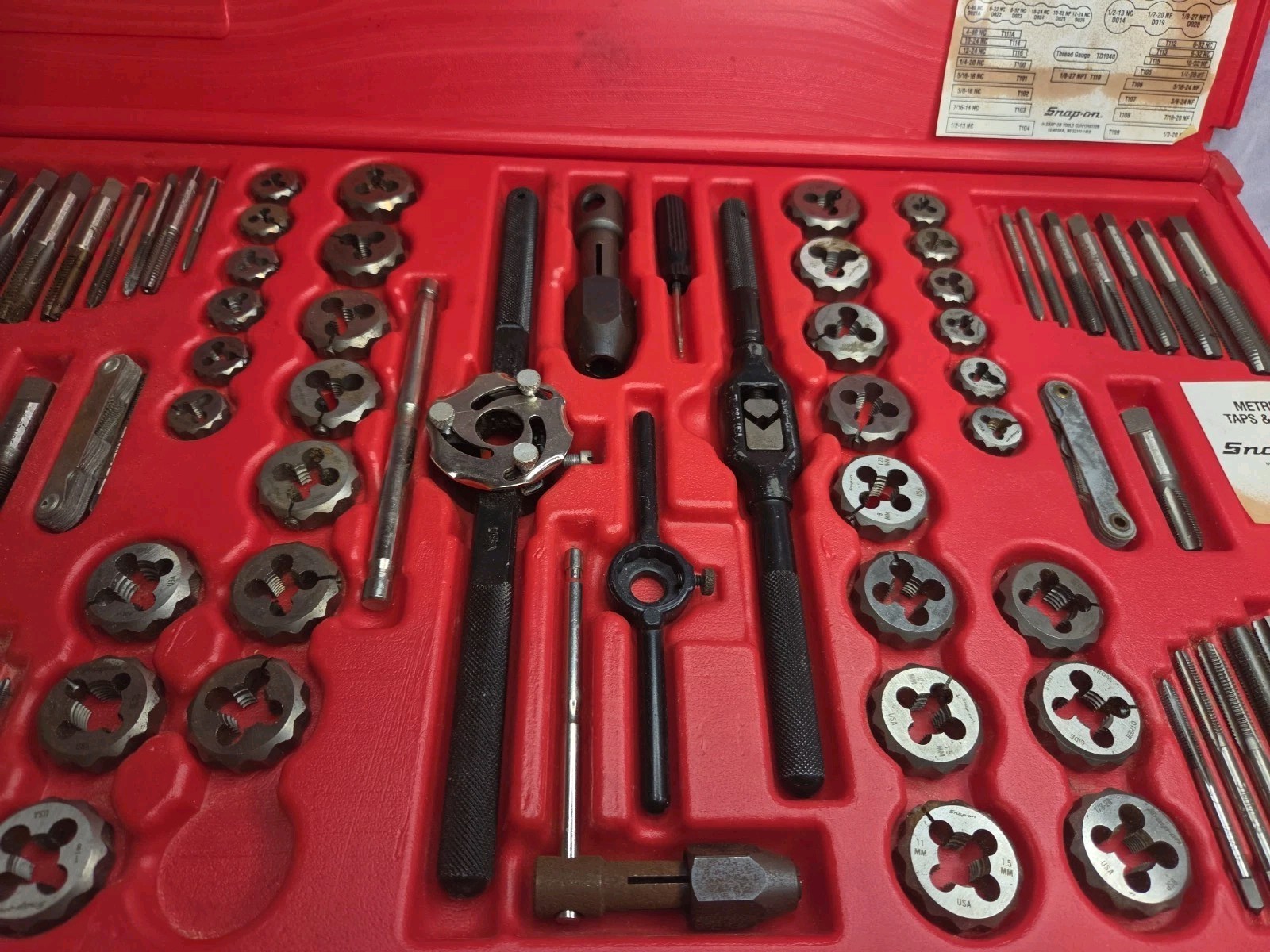 Nice Snap On TDTDM500A 76 Piece Tap & Die Set (Missing One Die )
