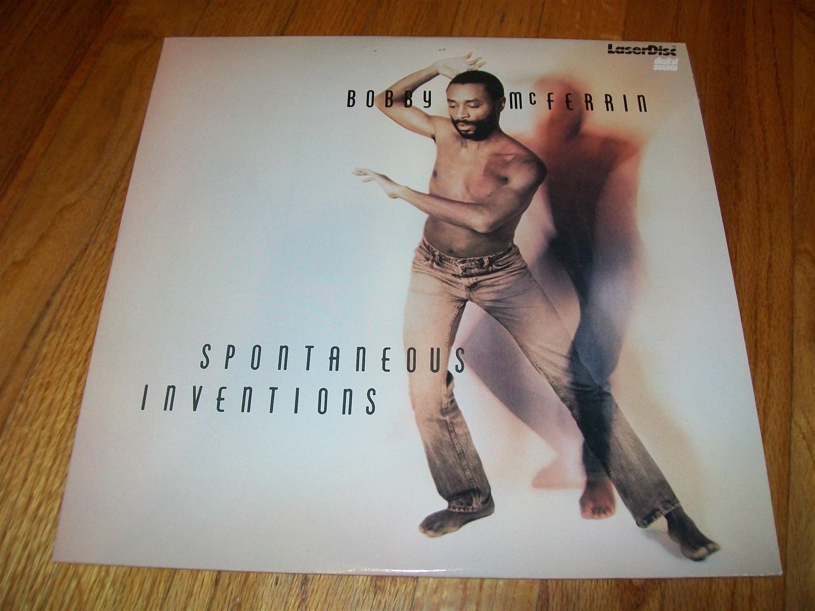 BOBBY McFERRIN - SPONTANEOUS INVENTIONS Laserdisc LD MUSIC EXCELLENT VERY RARE!