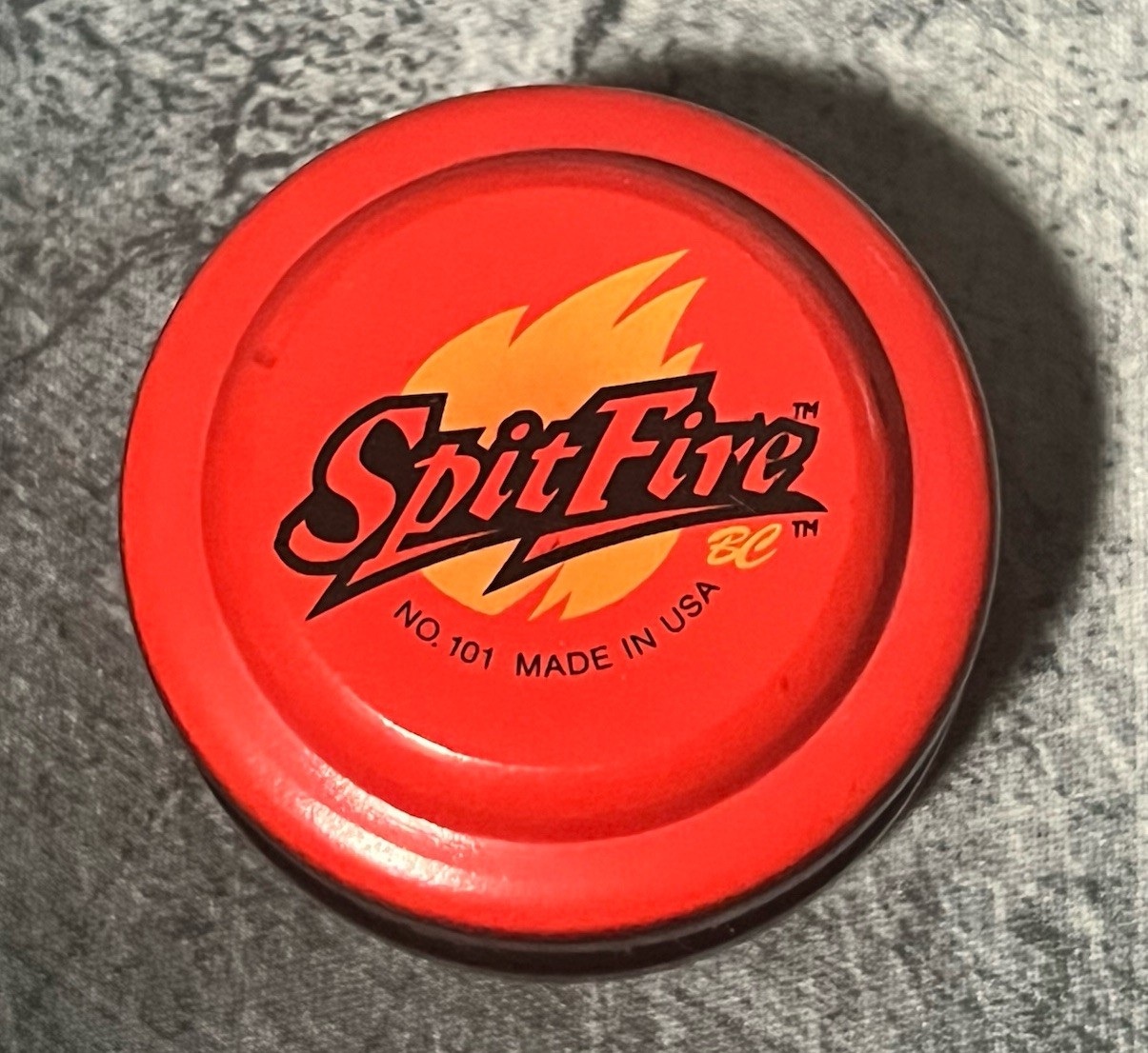 BC Spitfire Wooden Yo-Yo 1996 No. 101 Vintage Fixed Axle Hardwood Red Black